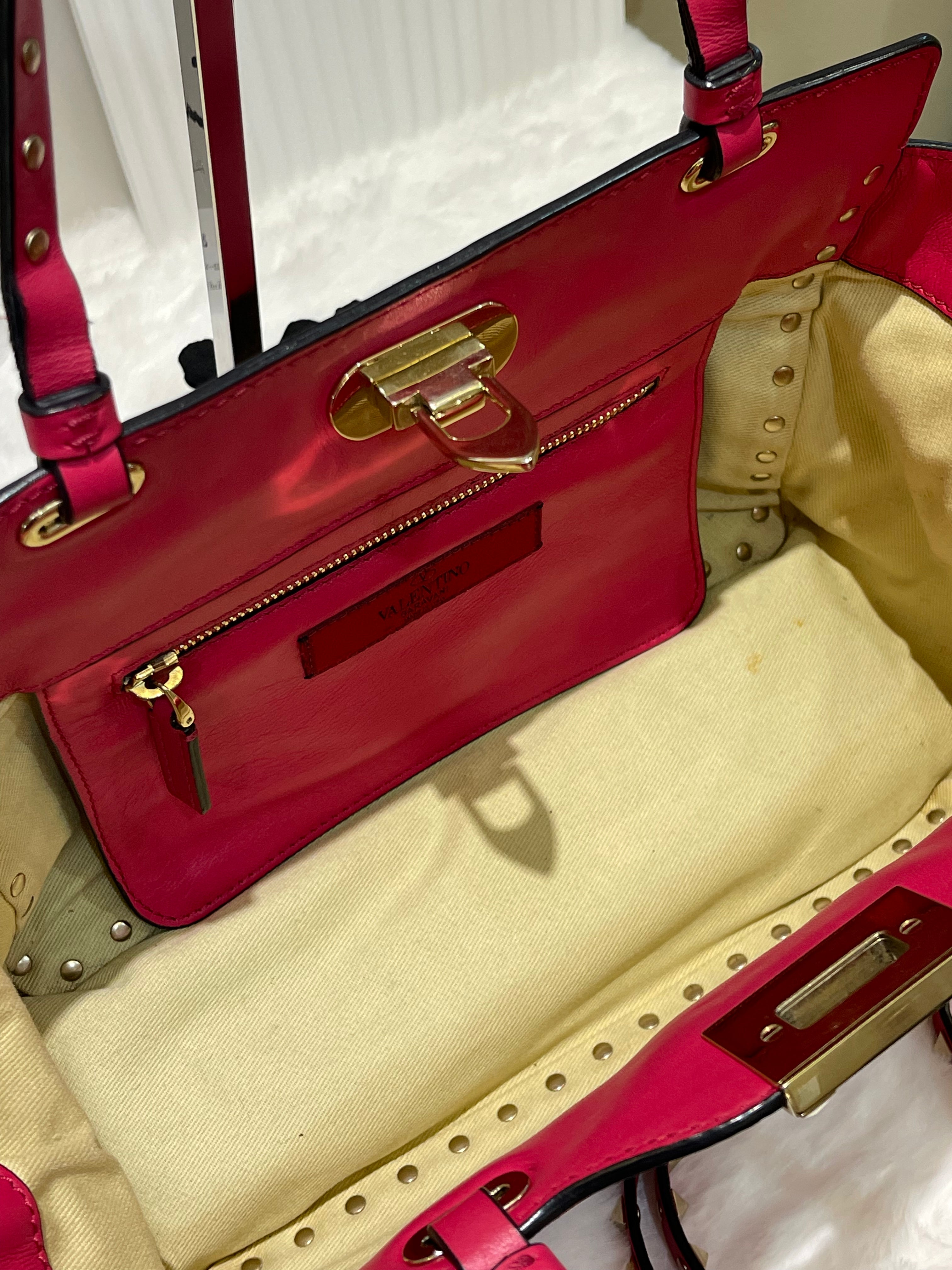 Valentino Rockstud Fuchsia Pink