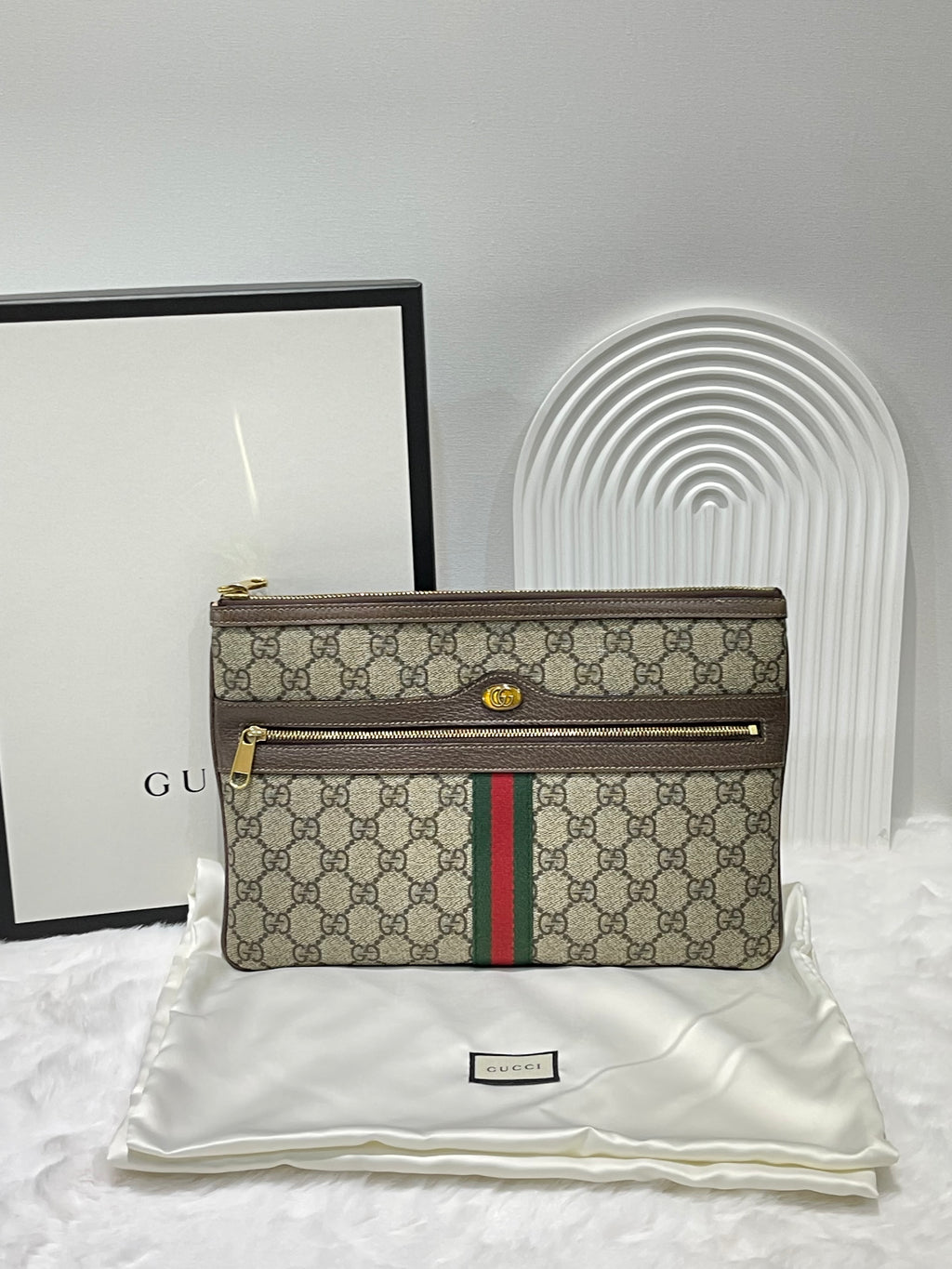 Gucci Ophidia clutch