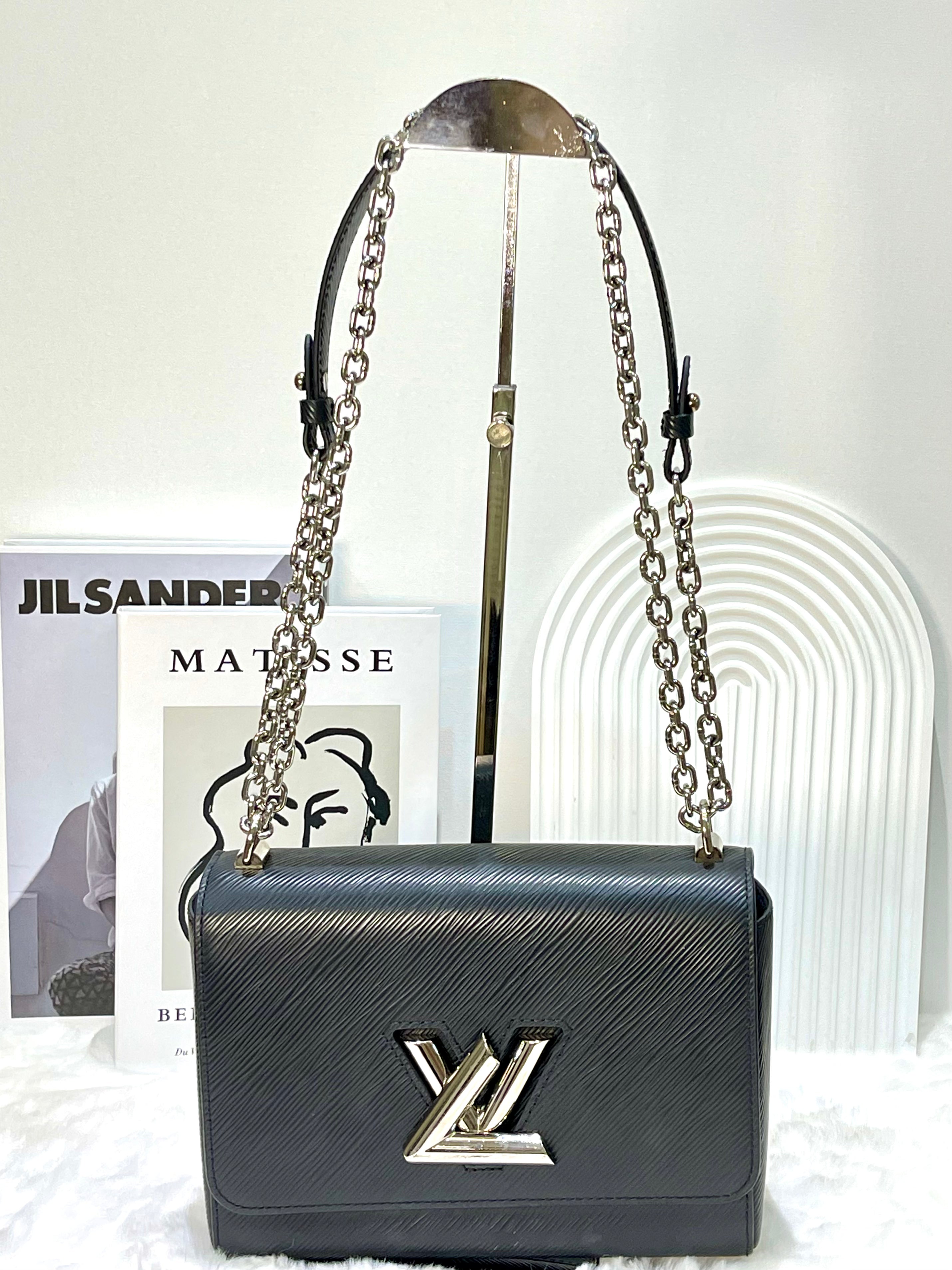 LV Twist MM Black (SHW)