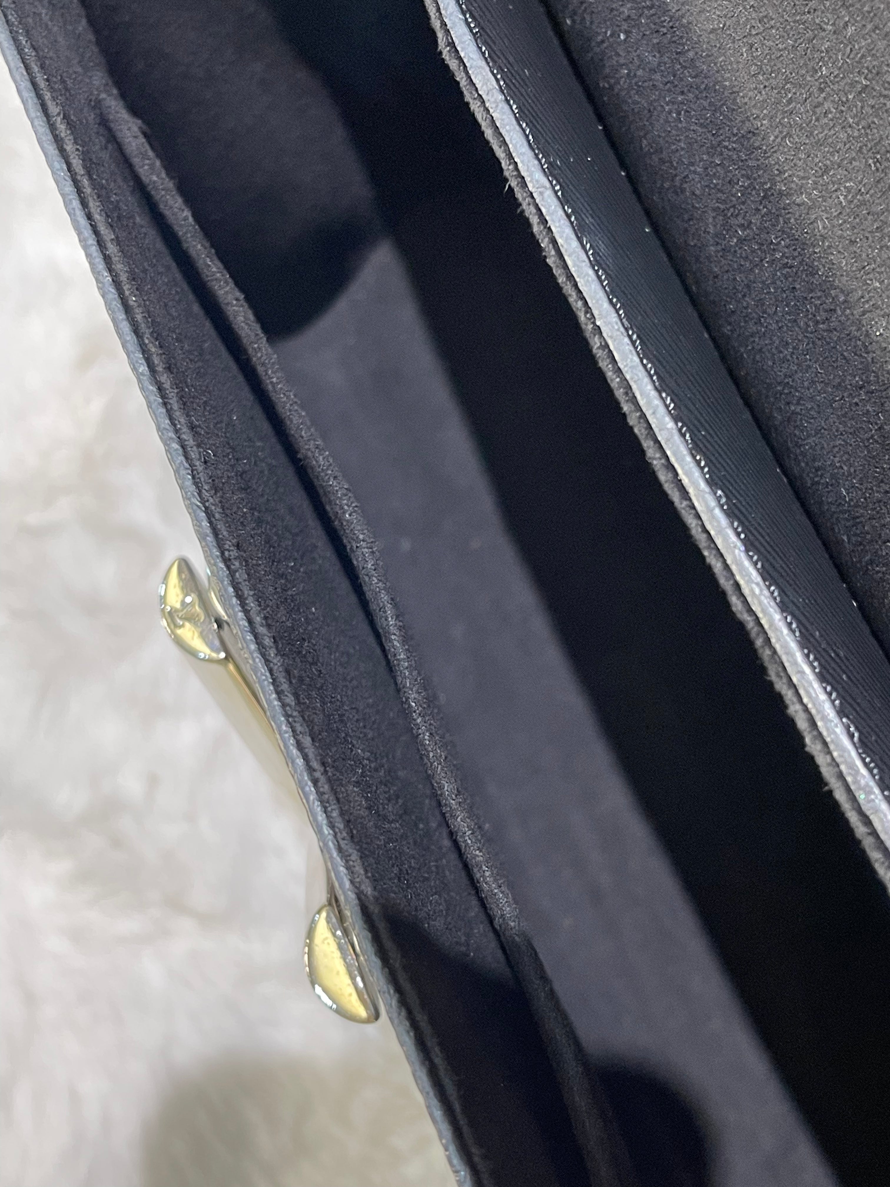 LV Twist MM Black (SHW)