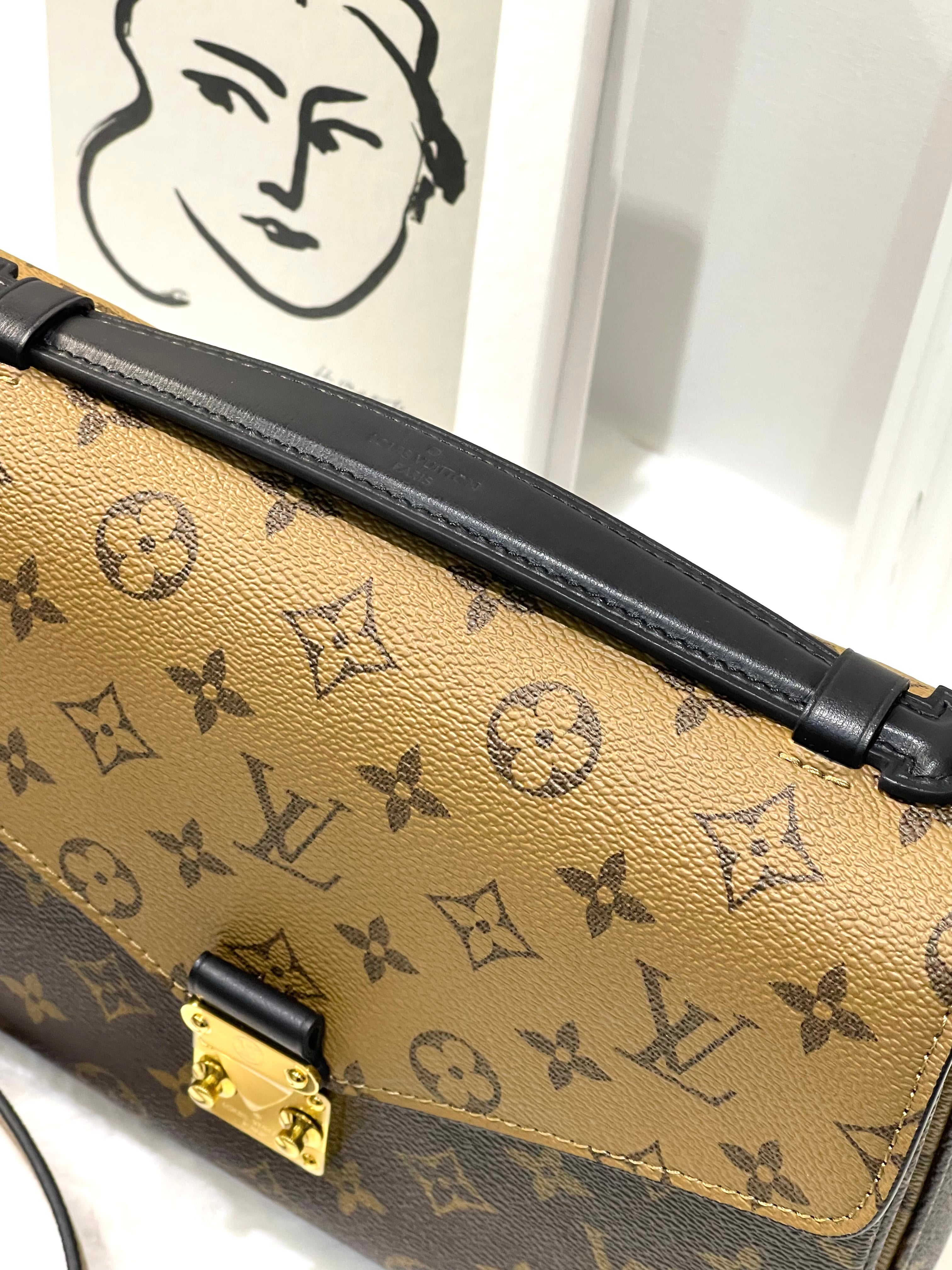 LV Metis Reverse Monogram Microchip