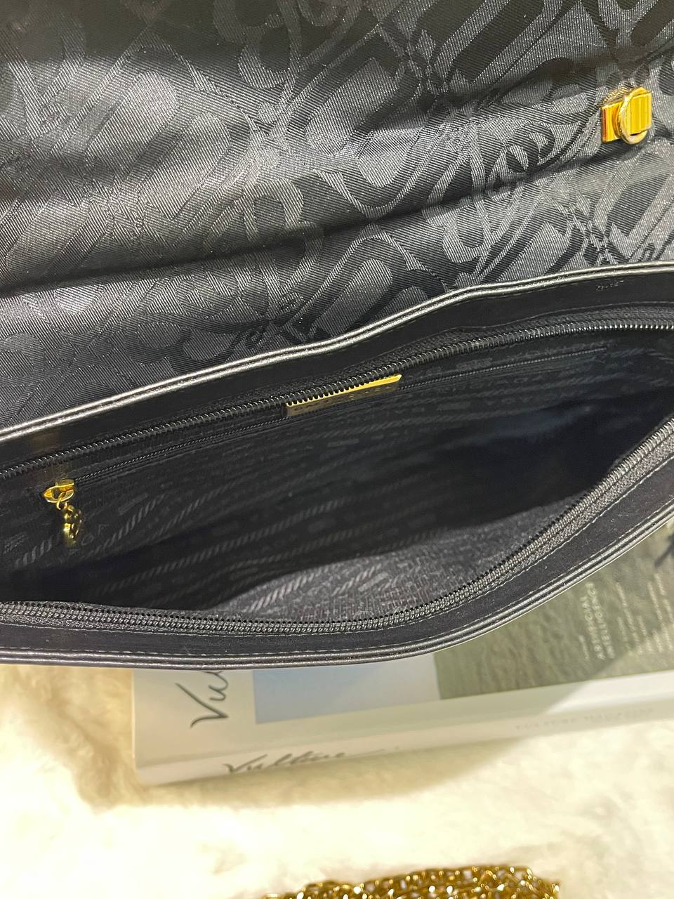 Balenciaga vintage crossbody chain bag&nbsp;