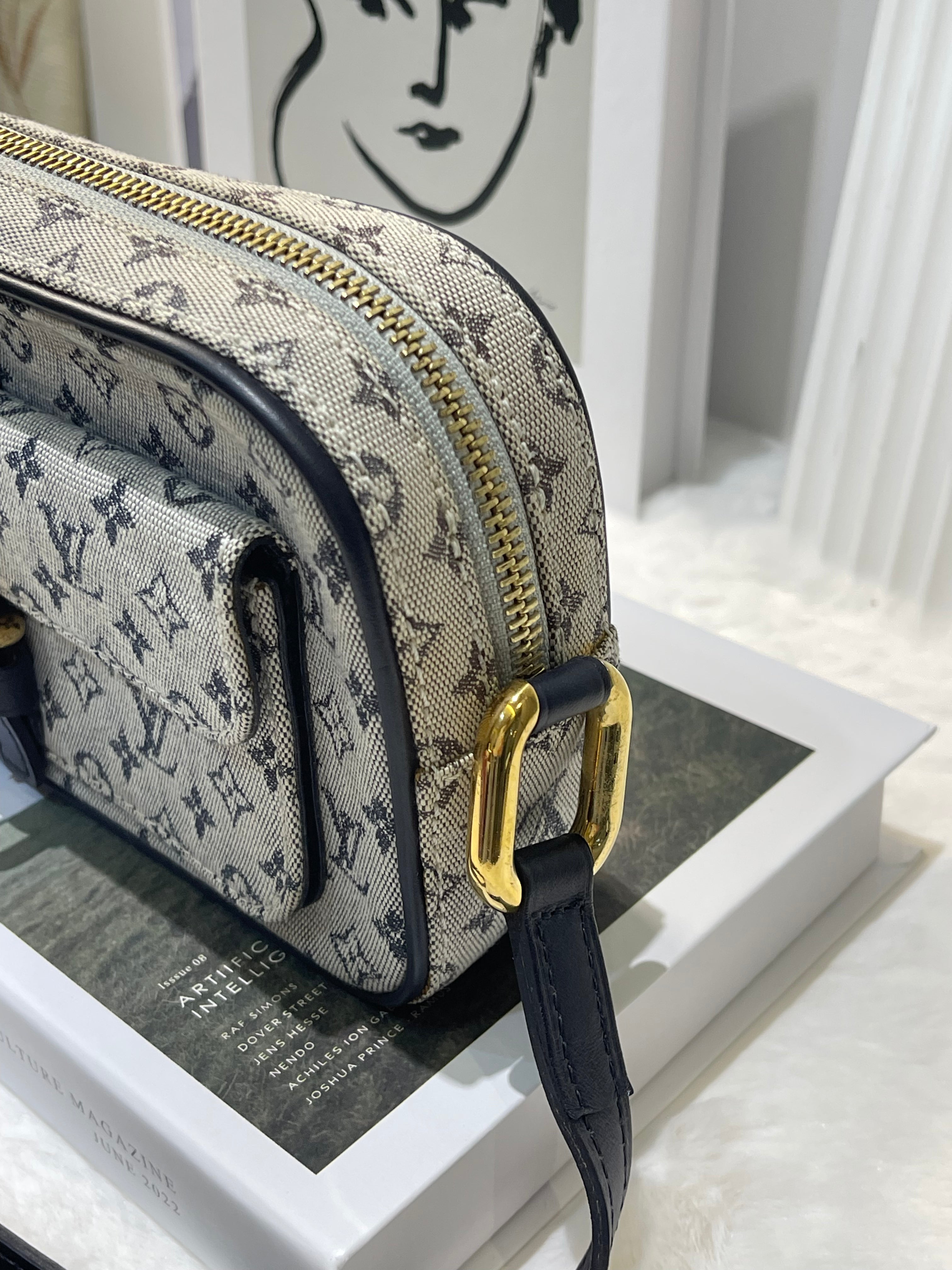 LV Monogram Mini Lin Juliette