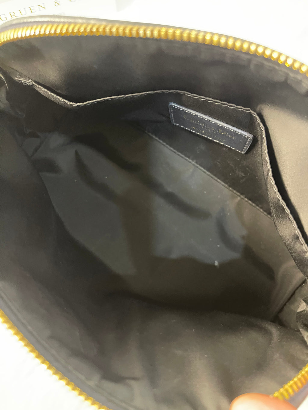 Dior 30 Montaigne Pouch Bag