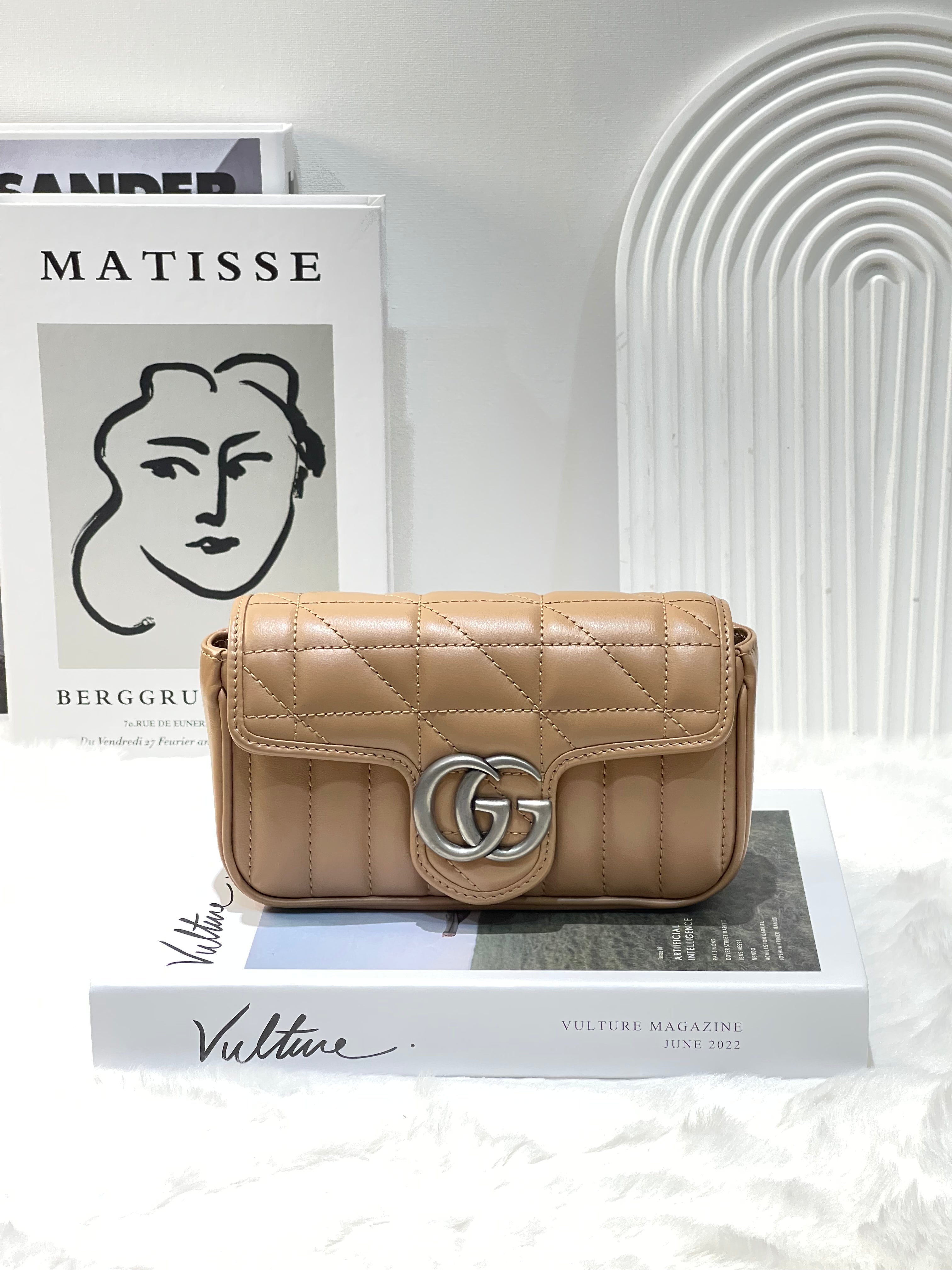 Gucci Marmont Super Mini