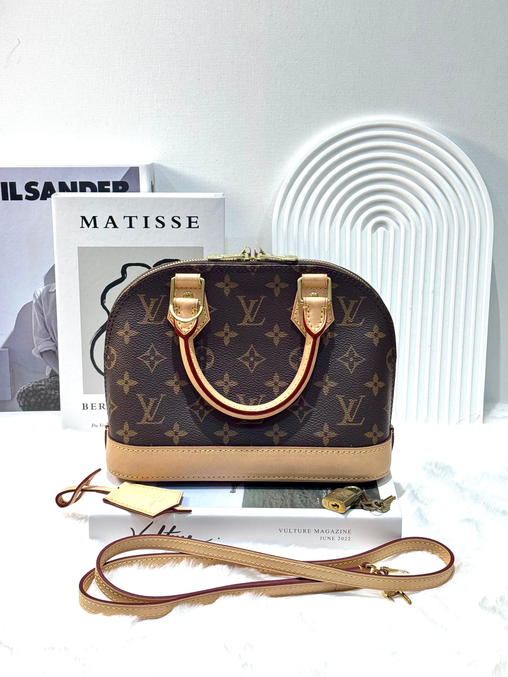 LV Alma BB (microchip)