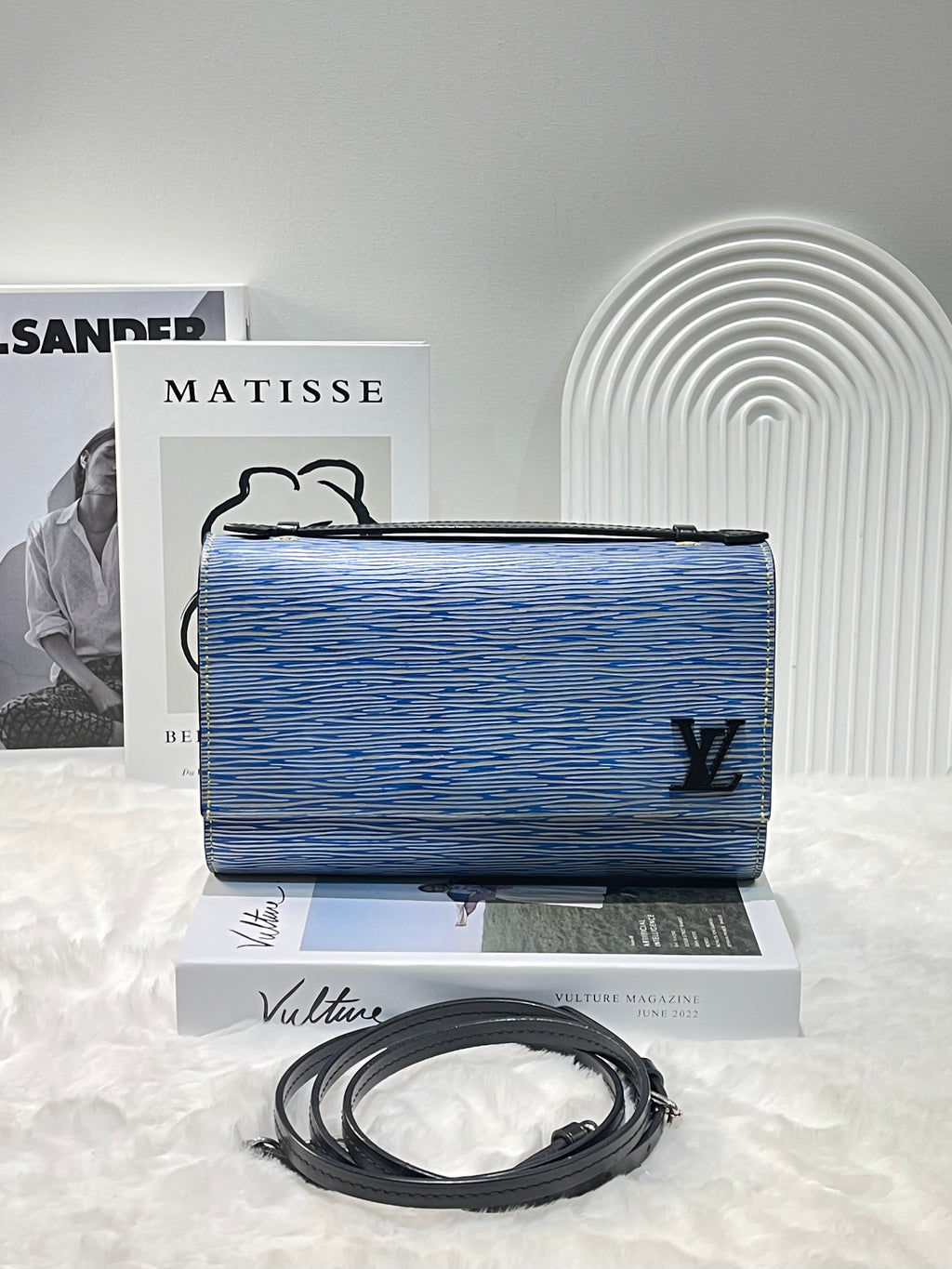 LV Clery Pochette Epi Leather