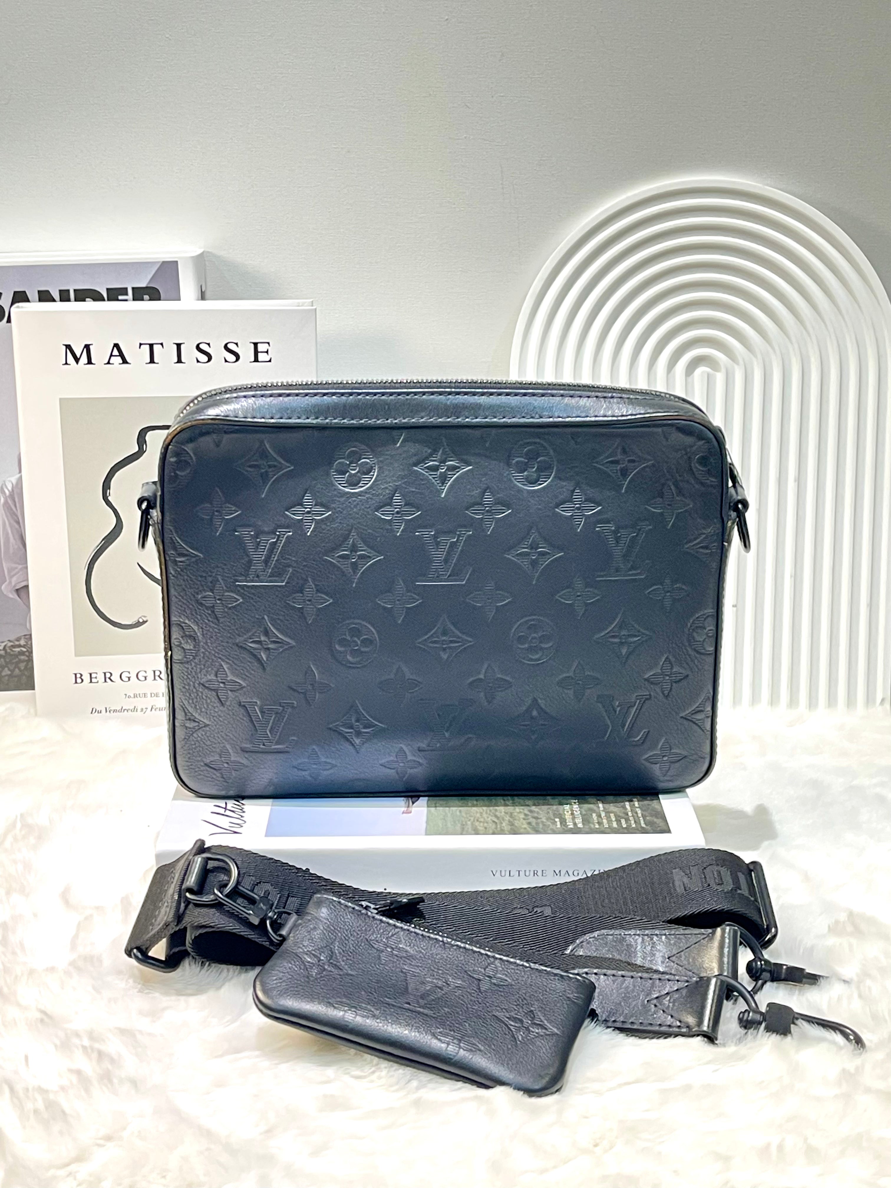 LV Messenger Bag Duo Shadow