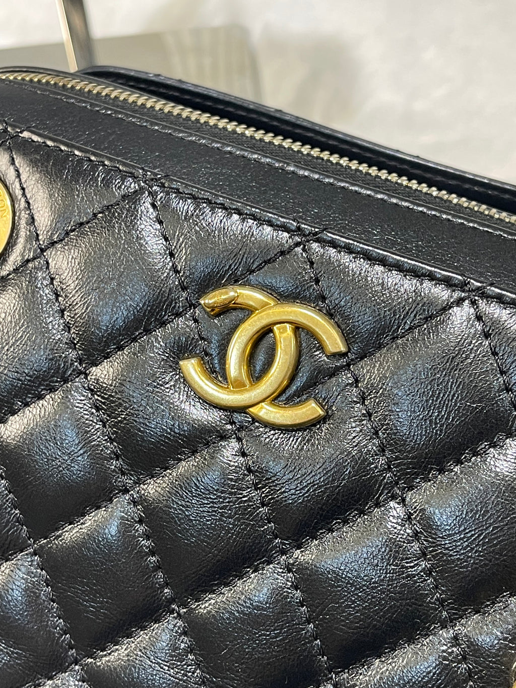 Chanel Matelasse 20 shoulder bag