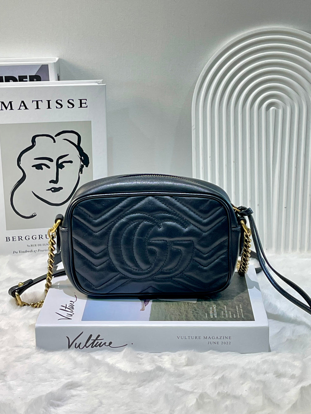 Gucci GG Marmont Small Camera Bag