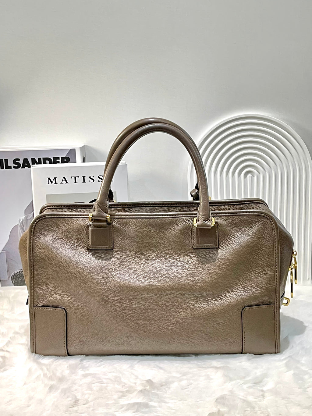 Loewe Amazona 28 handbag
