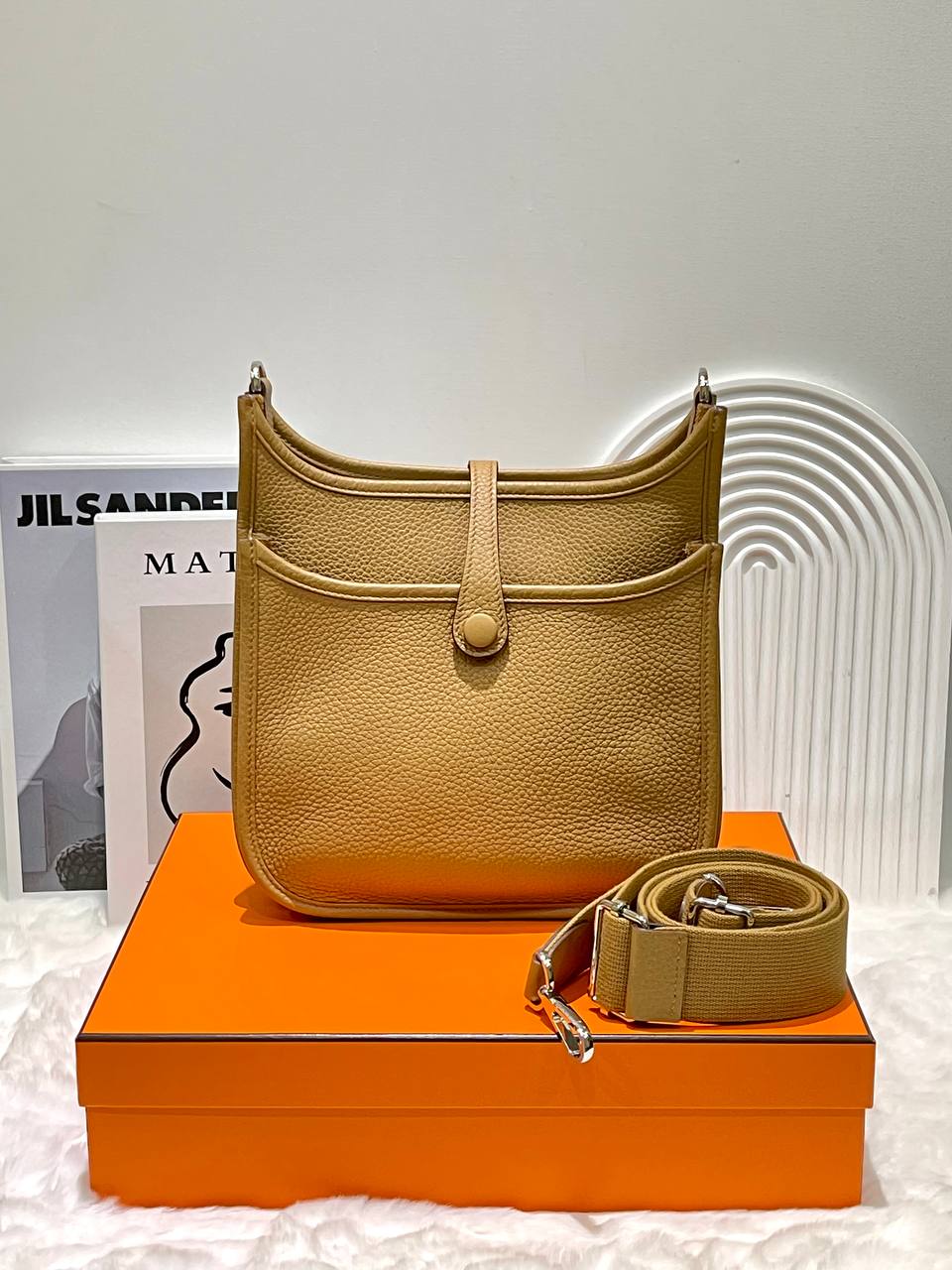 Hermes Evelyne 23 biscuit SHW